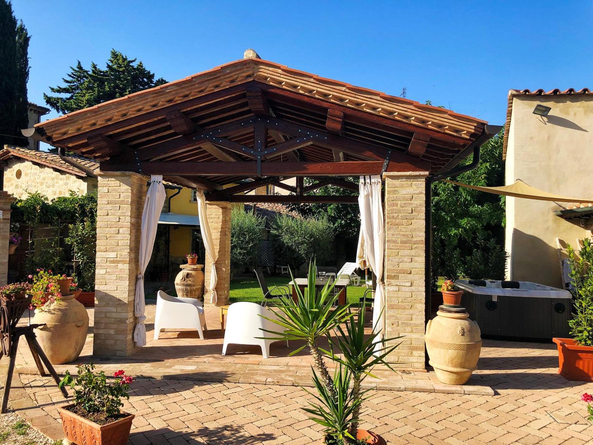 Il Cortile Delle Rose Holiday House Perugia Bagian luar foto