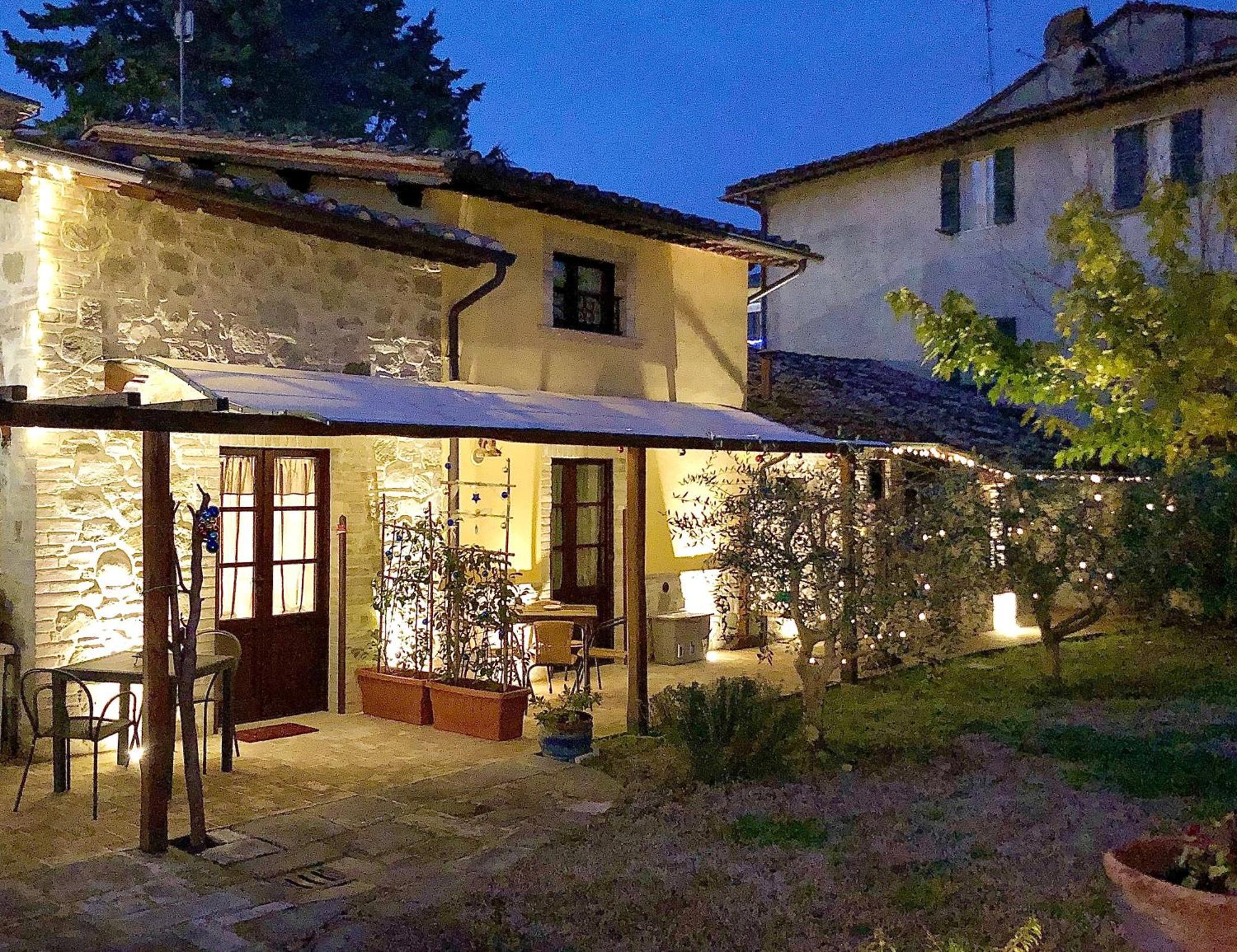 Il Cortile Delle Rose Holiday House Perugia Bagian luar foto