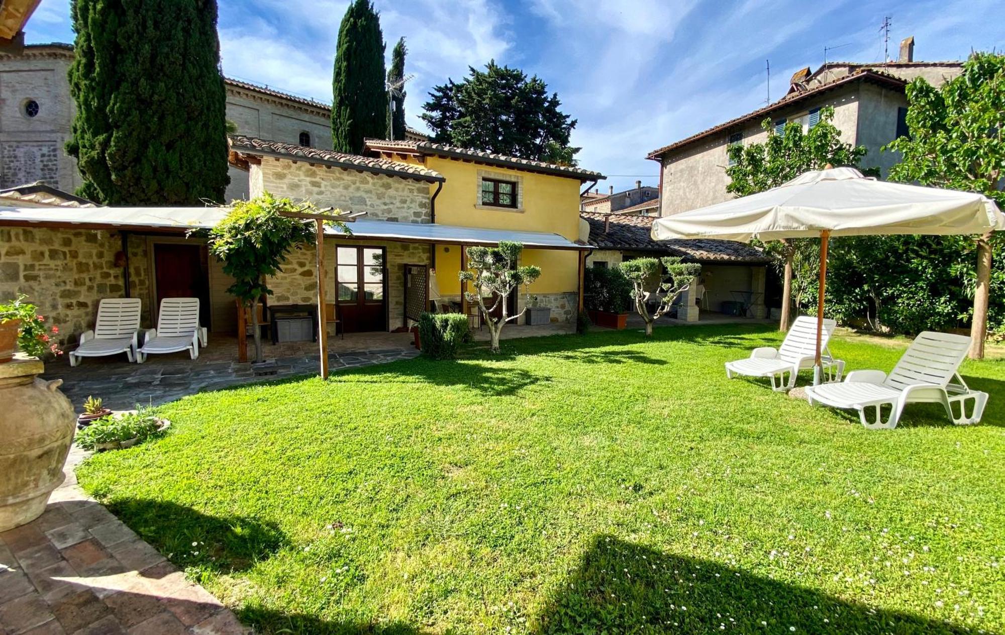 Il Cortile Delle Rose Holiday House Perugia Bagian luar foto