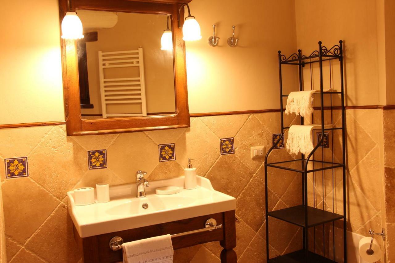 Il Cortile Delle Rose Holiday House Perugia Bagian luar foto